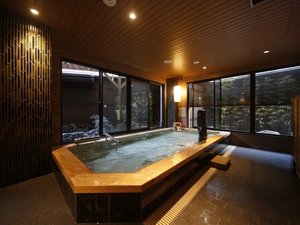 ■【男性】内湯(40〜42℃)■