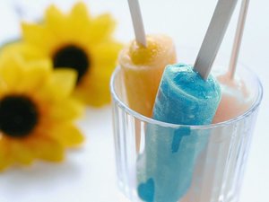 【湯上がりアイスサービス】大浴場自販機コーナーにて、湯上りにぴったりなアイスキャンディ―をご用意!