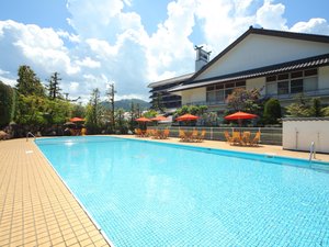 ガーデンプール(夏季限定)※期間にご注意ください