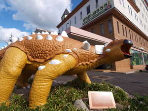 �y������:���]�E�����E���o�_�z���o�_�������R������