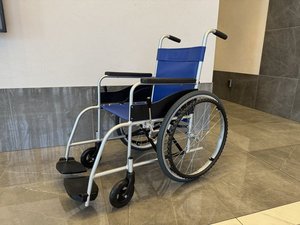 貸出用車いすもございます