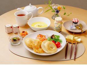 ご朝食イメージ。心も身体も満たされる、贅沢な朝のひとときを。