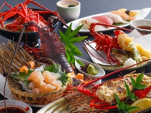 伊方町三崎港産伊勢海老会席:伊勢海老尽くし。9月〜12月末まで