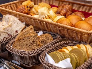 朝食ビュッフェ