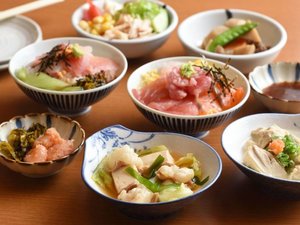 【名代もつ鍋お多福】朝食イメージ