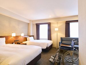 ■ユニバーサルツイン■32u/ベッド幅122p×2台