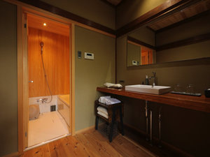 �q���o�X���[��