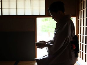 �y�����̌��z�O�֗������̌�