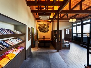 �y�{�ك��r�[ �z�F����