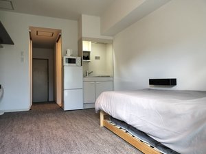 �y�Ȗ،�:�ߐ{�E���z�Q�X�g�n�E�XLeu.