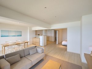 LAZOR SEA RESORT̎{ݎʐ^1