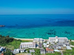 LAZOR SEA RESORT̎{ݎʐ^1