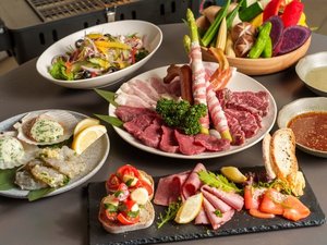 �y�o�[�x�L���[�z�r�[�`��O�ɂ��Ẵo�[�x�L���[�����y���݂�������