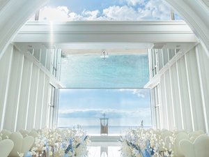 チャペルから見える海