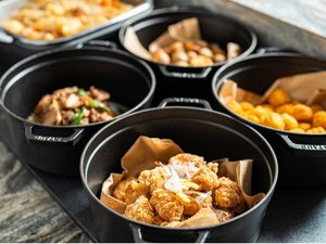 ■朝食ビュッフェ「北海道の恵みを味わう朝食」。全60種類以上の和洋メニューをご用意しております。