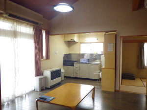 �y�H�c��:���_�E�j���z����ڂ̗� �R�e�[�W��