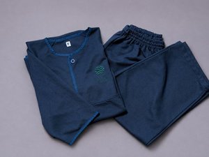 【館内着】ゆったりとした作務衣をご用意。