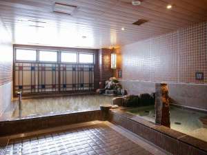 ■【男性】天然温泉内風呂(約40℃〜41℃)