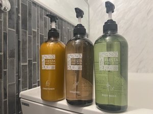 お年寄りからお子様まで安心のシャンプー・コンディショナー・ボディソープをご用意!※種類は客室による。