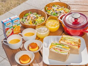 【選べる朝食】メニューをお選び、ご希望の時間にお部屋までお届けいたします。※画像はイメージです。