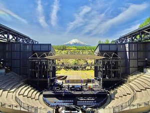 河口湖ステラシアター