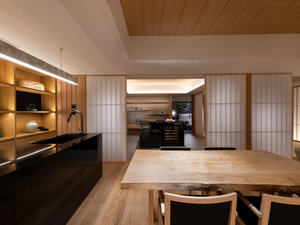 �y���E���W���T�t�z�L���O���s�X�C�[�g�i��X�y�[�X����j