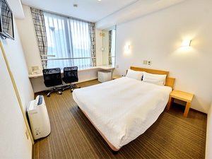 DXダブルルーム(16�u)2名利用の場合はダブルルーム ベッドにサータ社のポケットコイルマットレスを導入♪
