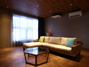 ���B���@���j�J�C�̎{�ݎʐ^1