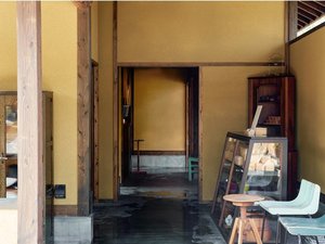 �t�����g�^��������g����������ΐÂ��ȉ��򋽂��L����܂��B