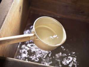 飲泉処。胃腸の弱い方はぜひお試しください。