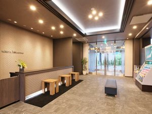 ゆったりと落ち着いた空間でお客様をお出迎えいたします。