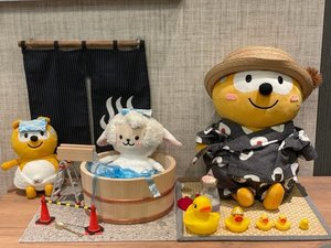 ロビーではルートンやポンタがお出迎えしてくれます。