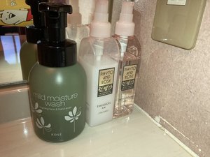 ハンドソープ、乳液、化粧水