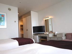�X�^���_�[�h�c�C�����[���@Standard Twin Room�։��܂��͋i���y28�u�z