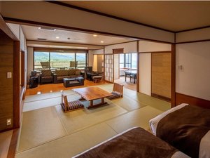 露天風呂付客室【山水亭】2017年リニューアル「やすらぎ(113u)」和室は広々12.5畳+ベッド+広縁