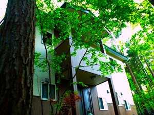 ペンション軽井沢ゼフィルス八番館 外観