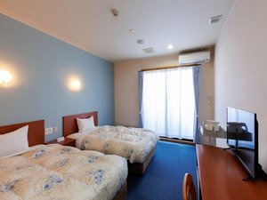 ツイン(バス・トイレ付)