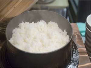 ■釜戸炊きご飯(イメージ)