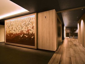 1階エレベーターホール