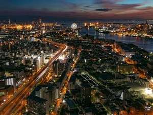 ホテルからの夜景(海側)