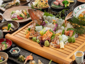 山陰の美味しいものを厳選し、寄せ集めた。料理の宿、珠玉の【岡山・山陰美食会席】