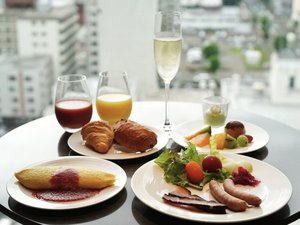 ラウンジ朝食(一例)