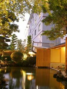 【九州の露天風呂付き客室のある宿】東洋館別館 新湯ホテル