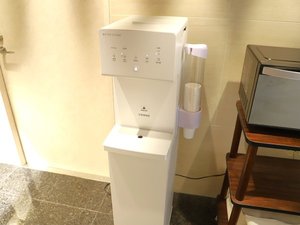 ���E�H�[�^�[�T�[�o�[�i1�K���p���j