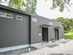 シャワールーム(女性用パウダールーム完備)