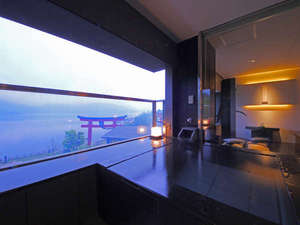 【栃木県日光・奥日光・中禅寺湖の高級ホテル・高級旅館】日光中禅寺湖温泉 ホテル花庵