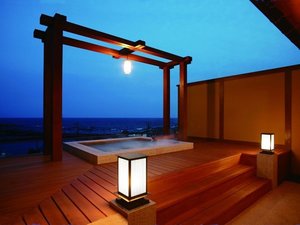 貸切露天風呂「青藍」御宿泊のお客様は40分間無料でお入りいただけます。