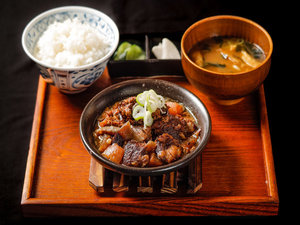牛すじ煮込み定食