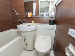 コンパクトで心地よいユニットバス