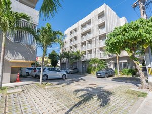 専用駐車場:37台 ご利用料金:1,500円